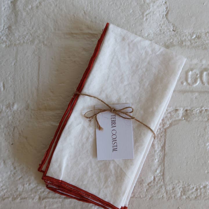 Terra Coastal - Wholesale Dinner & cloth napkin - White & Terracotta Napkins4