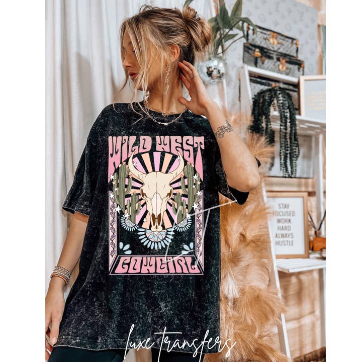 COWGIRL AUS DEM WILDEN WESTEN für den Großhandel von Luxe Transfers / Apparel