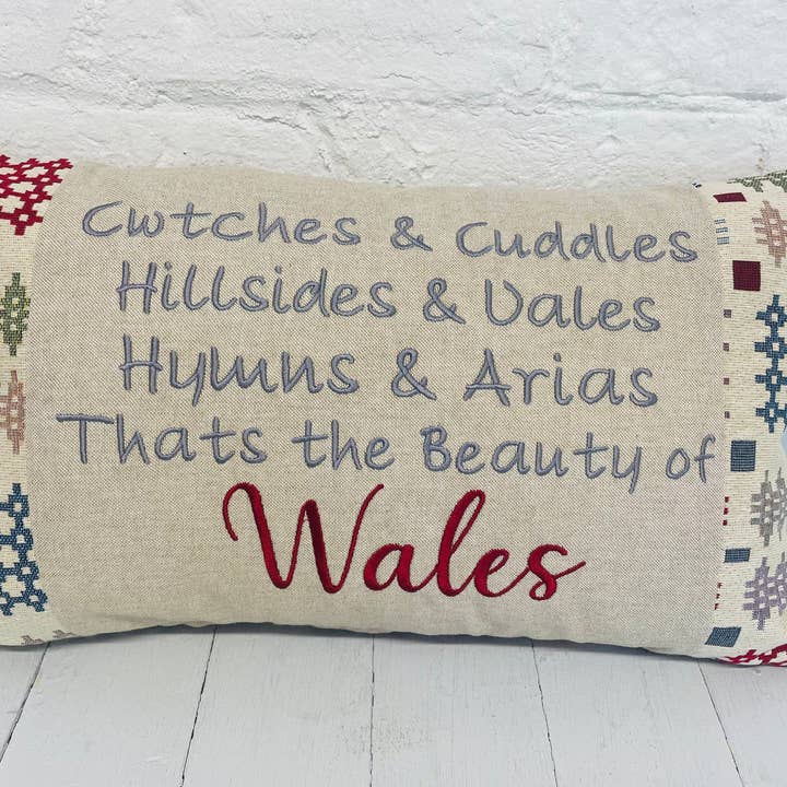 Lizzie Dixon Designs - Wholesale Throw/Decorative Pillow - Welsh Blanket Tapestry Cushion, Handmade1