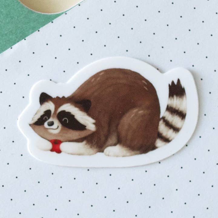 Randig tvättbjörnvinylklistermärke för wholesale av Hop & Flop