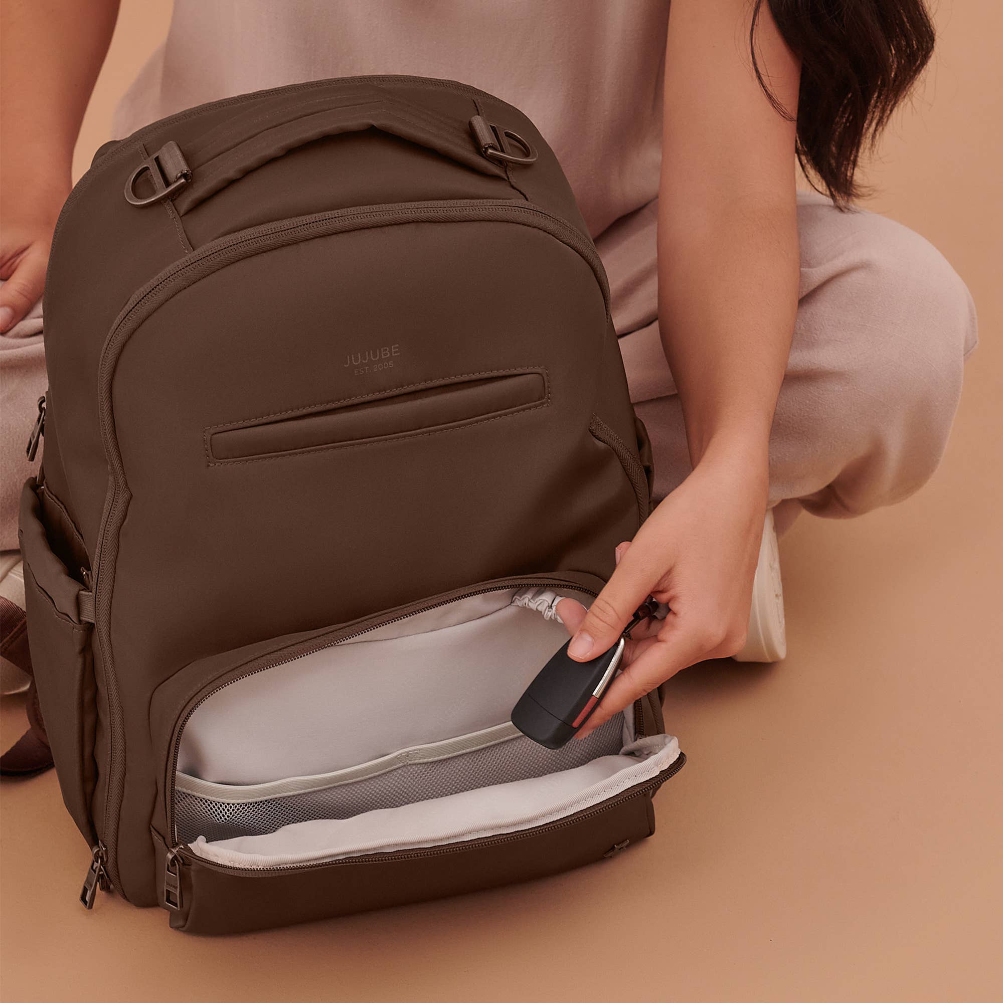 JuJuBe - Wholesale Diaper Bag - Baby - Classic Backpack Espresso8