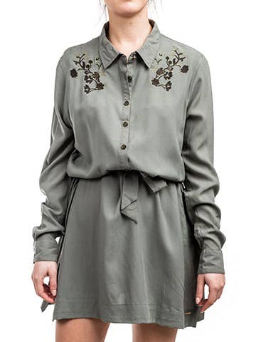 BLUSA L/S BORDADA PARA MUJER CON CINTURÓN para venta al por mayor de Coupe Collection