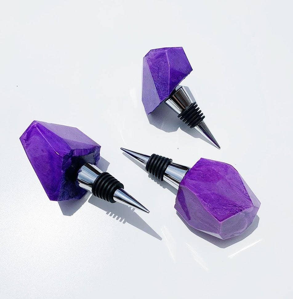 Nony Design Company - Wholesale Wine Stopper - Faux Agate Resin Wine Stoppers | Stainless Steel Cork | Purple + Grey4
