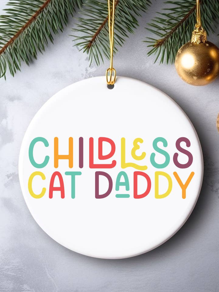 ornement de Noël papa chat sans enfant pour la vente par Square Peggy