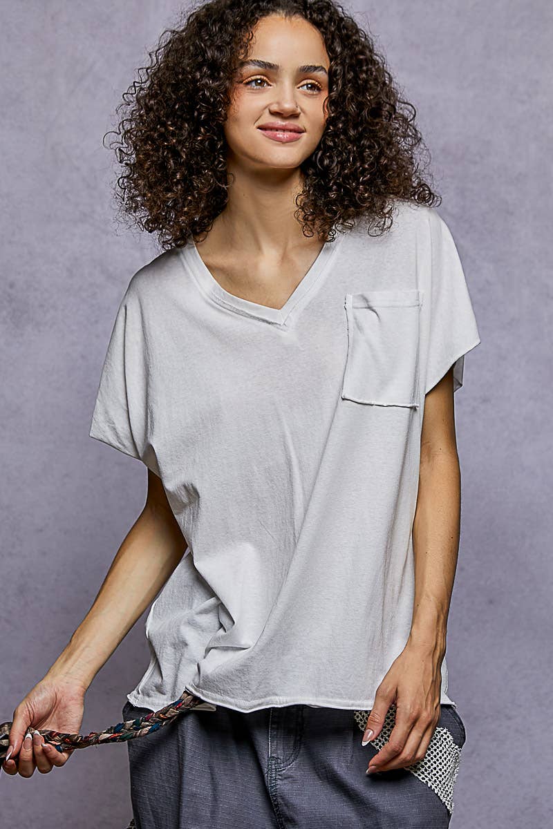 Pol Clothing - Wholesale T-Shirt - Women's - Oversized v-neck front pocket short sleeve solid top SALE10