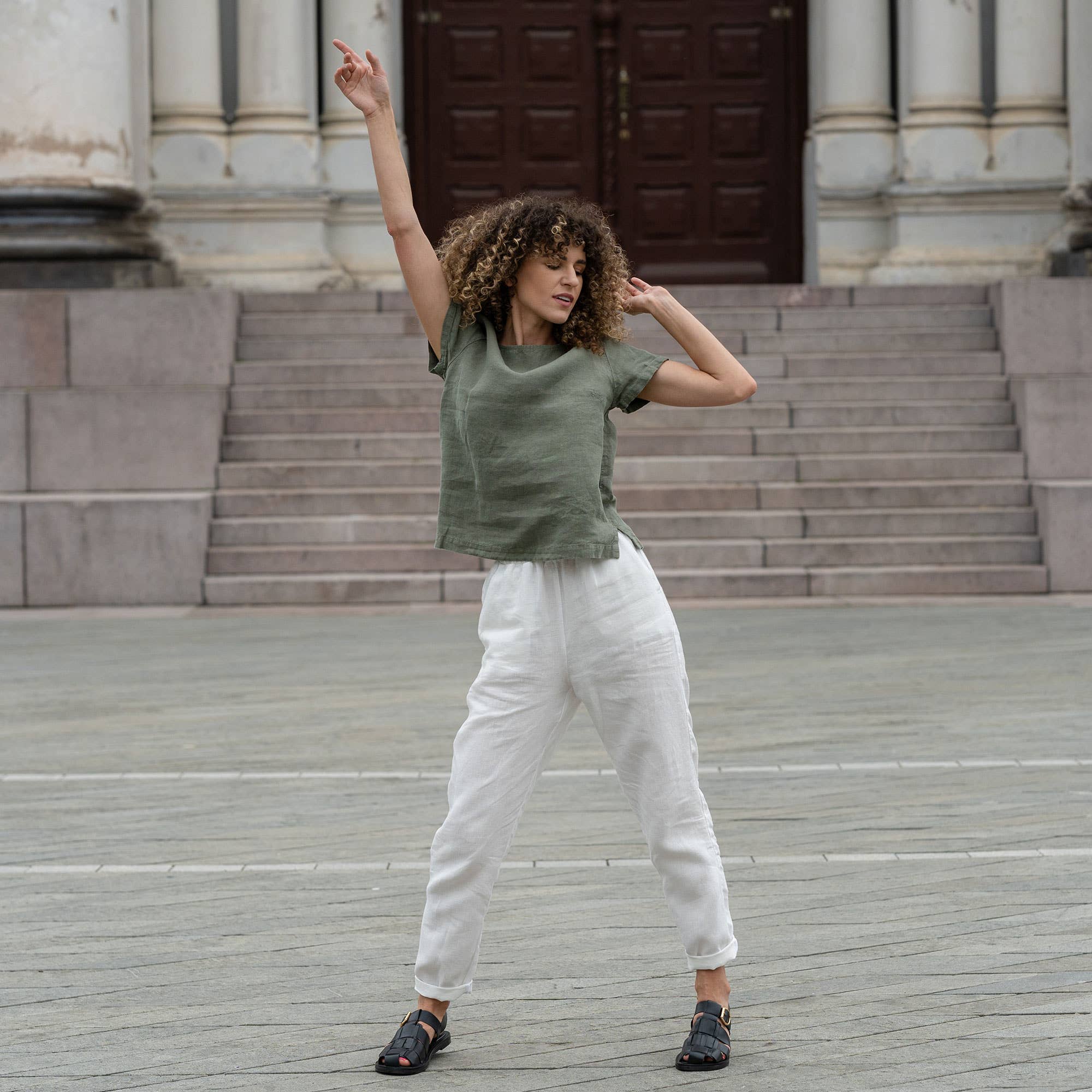 menique - Wholesale T-shirt (Zonder tekening) - Dames - Linnen shirt met korte mouwen Emma - casual klassiek linnen t-shirt1