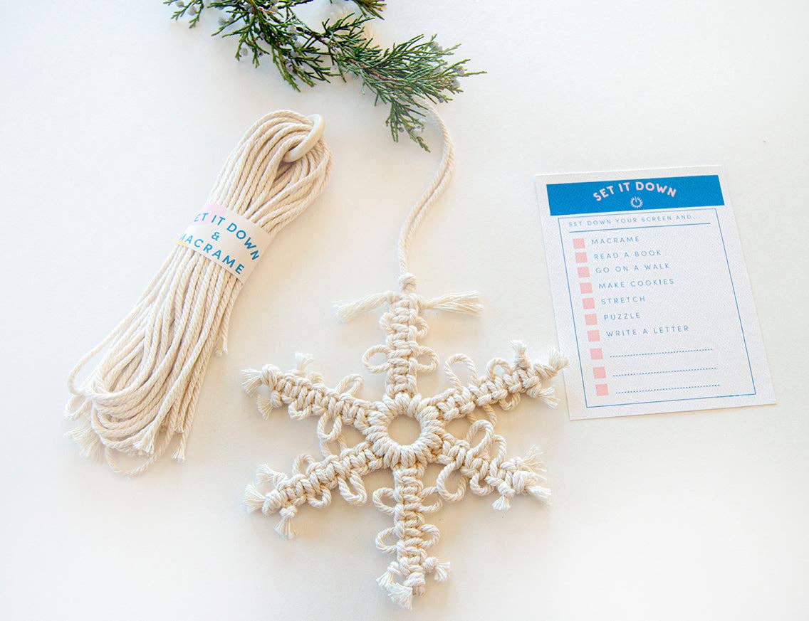 Set It Down - Wholesale DIY Craft Kit - DIY Snowflake Ornament Macrame Kit1