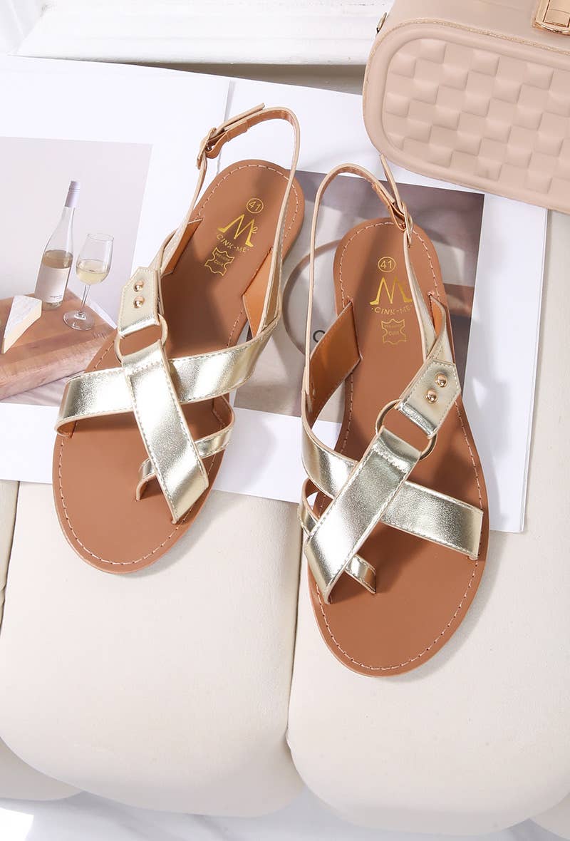 BELLICY / Cink-me - Wholesale Sandals - Women's - DM3UO-38, Faux leather sandals with cross straps and ring2