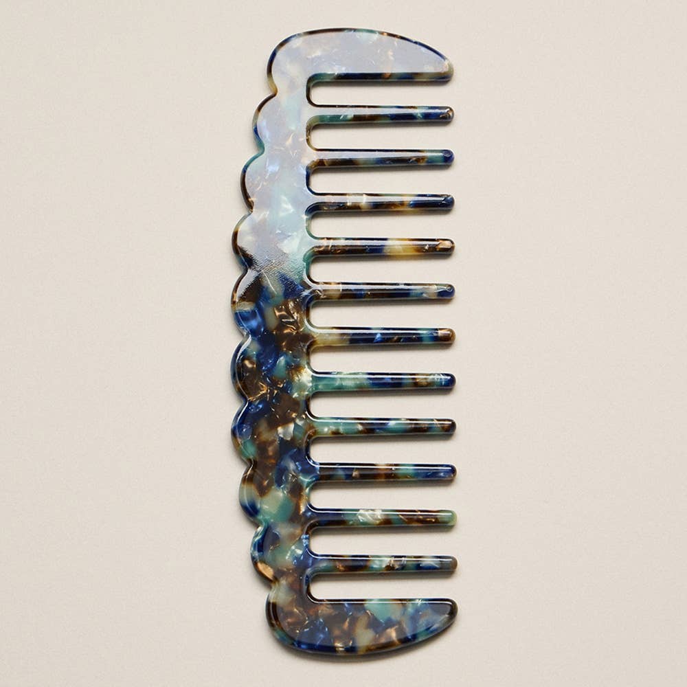 Sensibling Corp. - Wholesale Hair Brush/Comb - Celluloid Acetate Scallop Edge Detangling Hair Comb
0