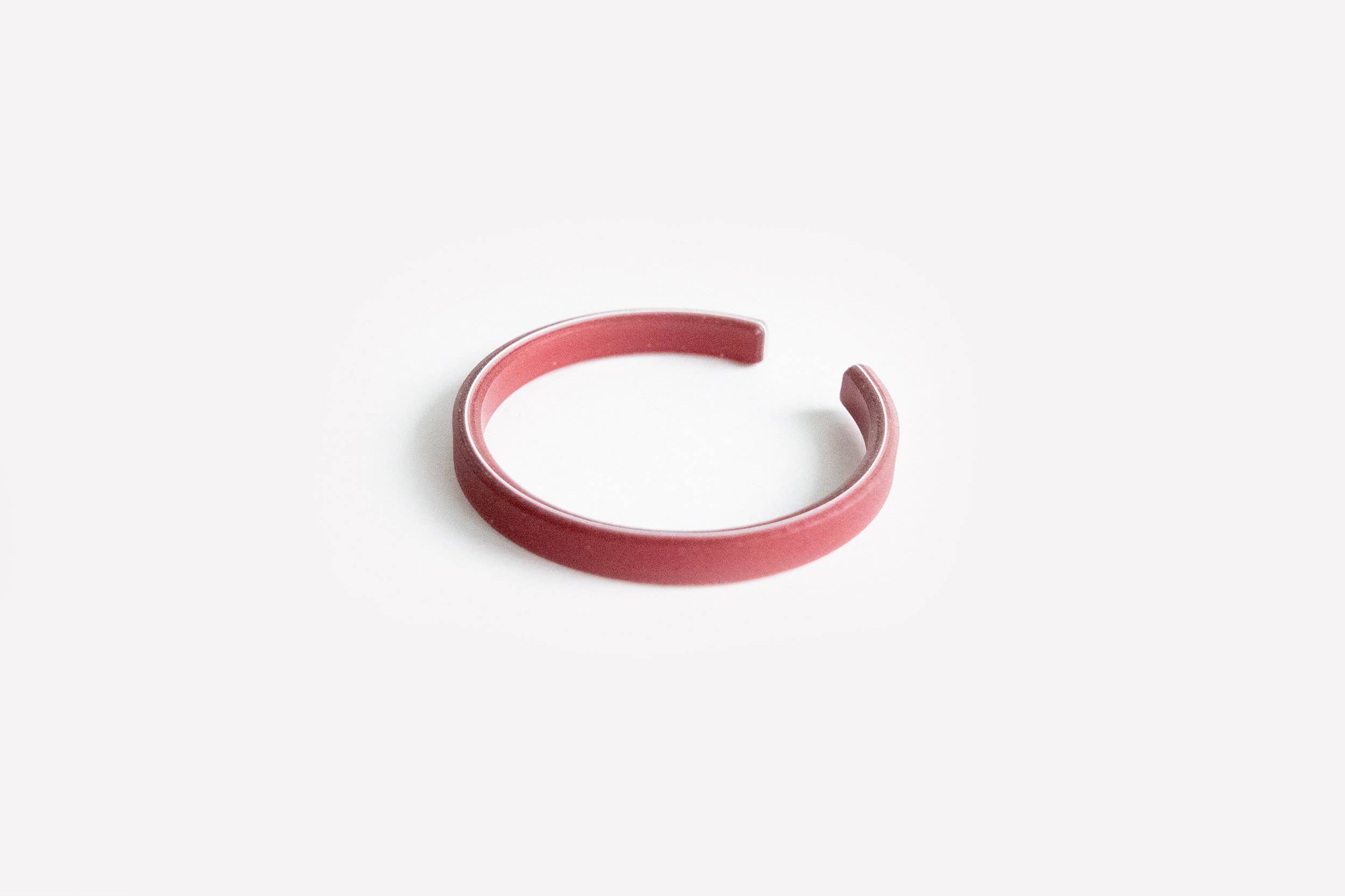 dconstruct - Wholesale Cuff Bracelet - Ecoresin Bangles - Skinny7