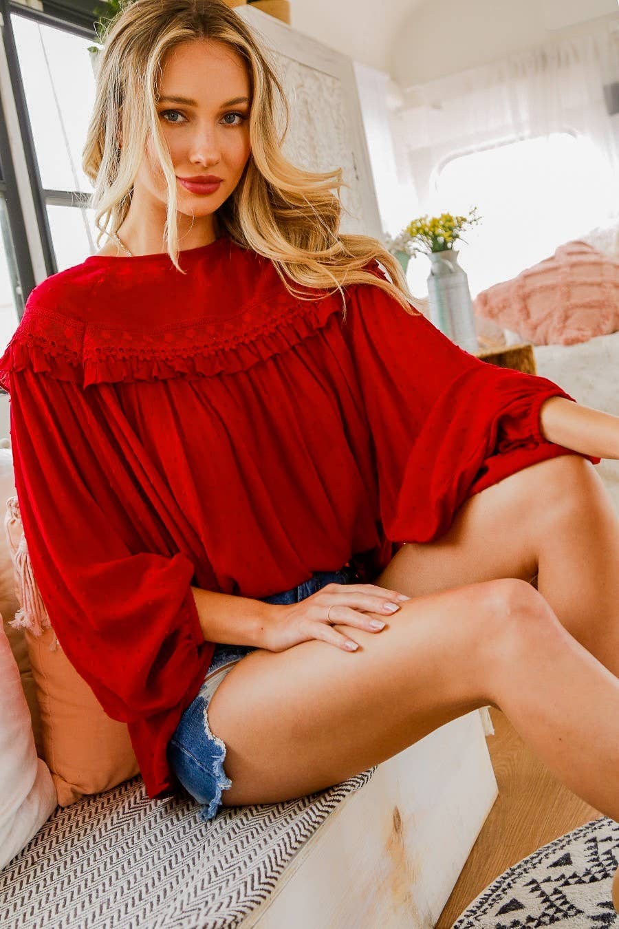 Vine & Love - Vendita all'ingrosso Camicetta - Donna - Camicetta con motivo a pois svizzeri con dettaglio posteriore con lacci VT314486