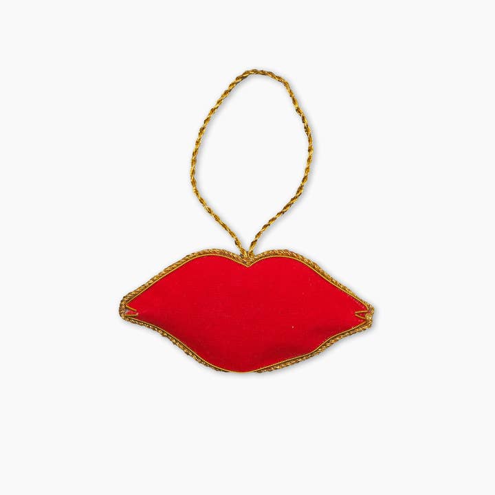 Henry Handwork - Wholesale Ornament - Kiss Ornament