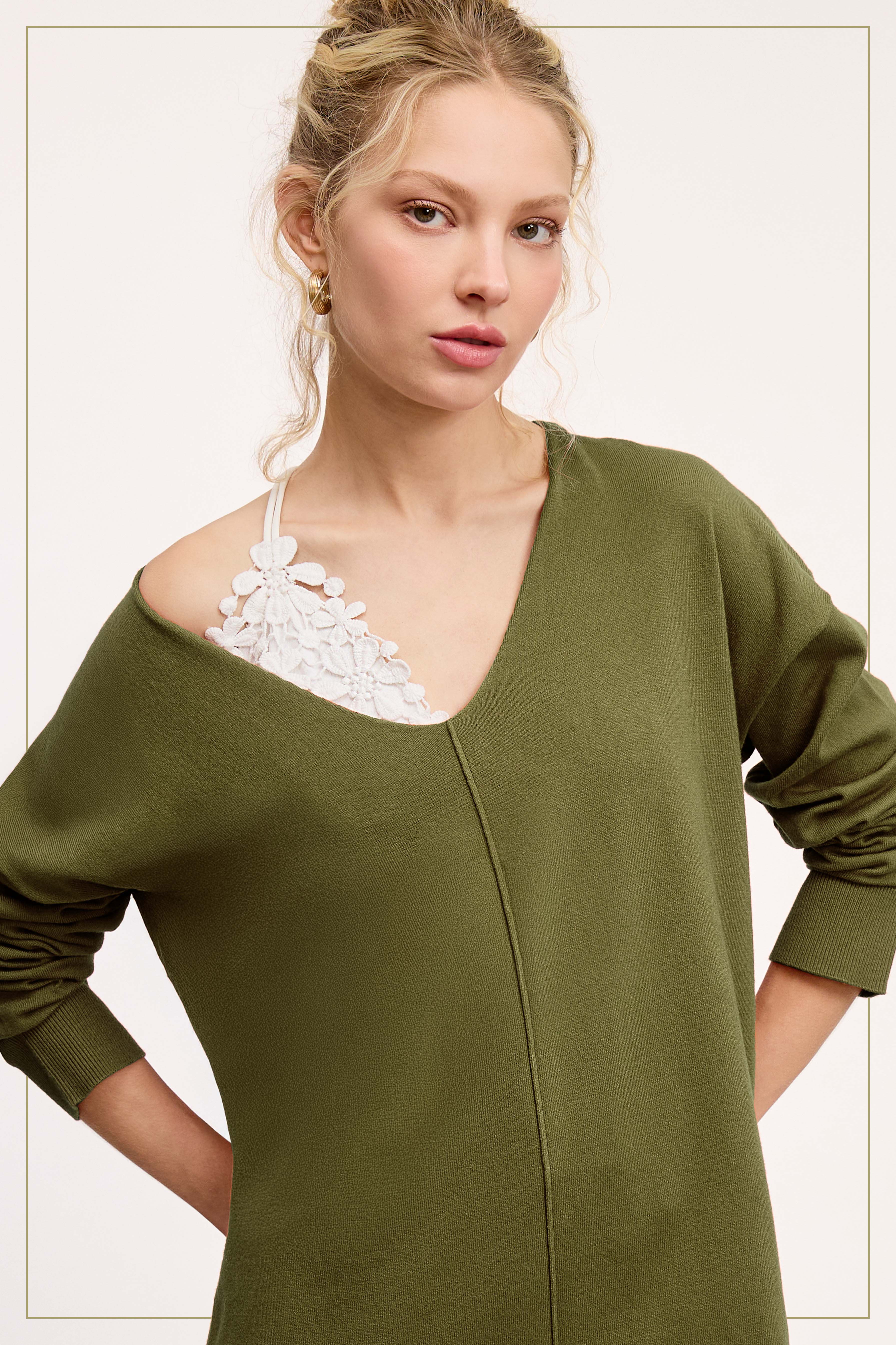 La Miel - Wholesale Knit Sweater - Women's - JBS3122-Stretchy V-neck Long Sleeve Lightweight Knit Top21