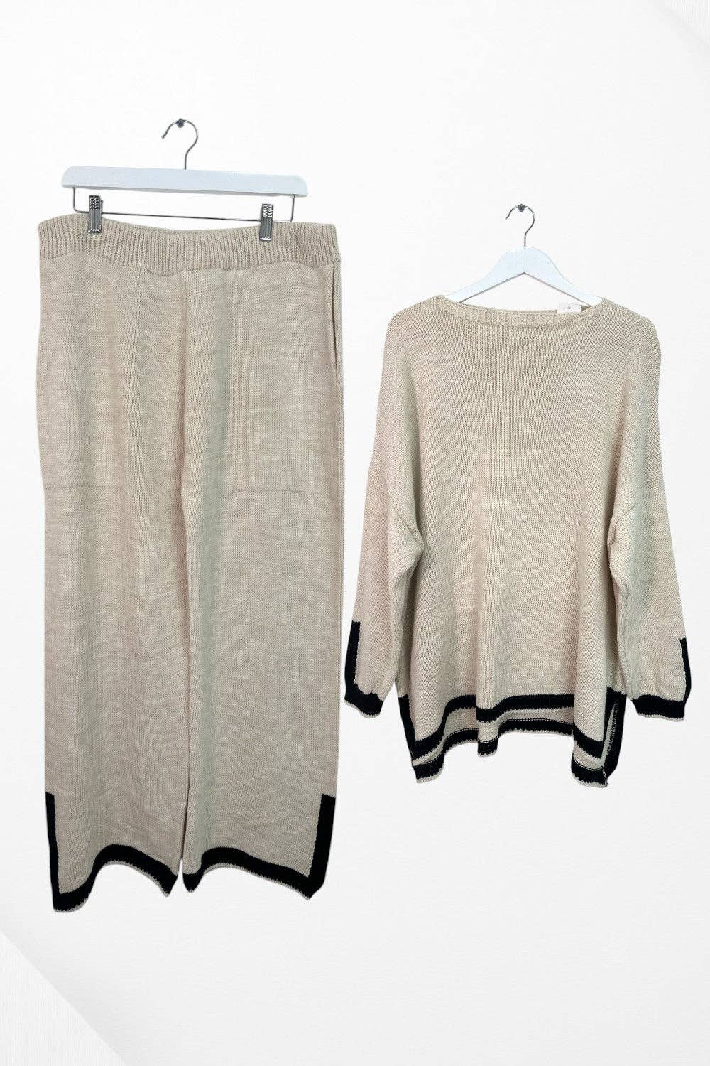 Miss Bold – wholesale Mjukisset – Dam – Italienskt oversize stickat set med kontrasterande kanter0