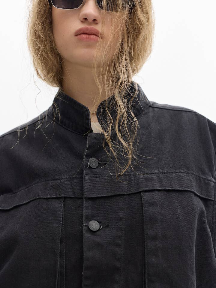 Explorer solid vest_ Black for wholesale by Pastiche