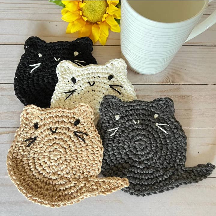 TOMOPOD LLC โ wholesale Coasters โ Crochet Fat Cat Coaster Set of 4, Cat Lover Gift, Home Decor1
