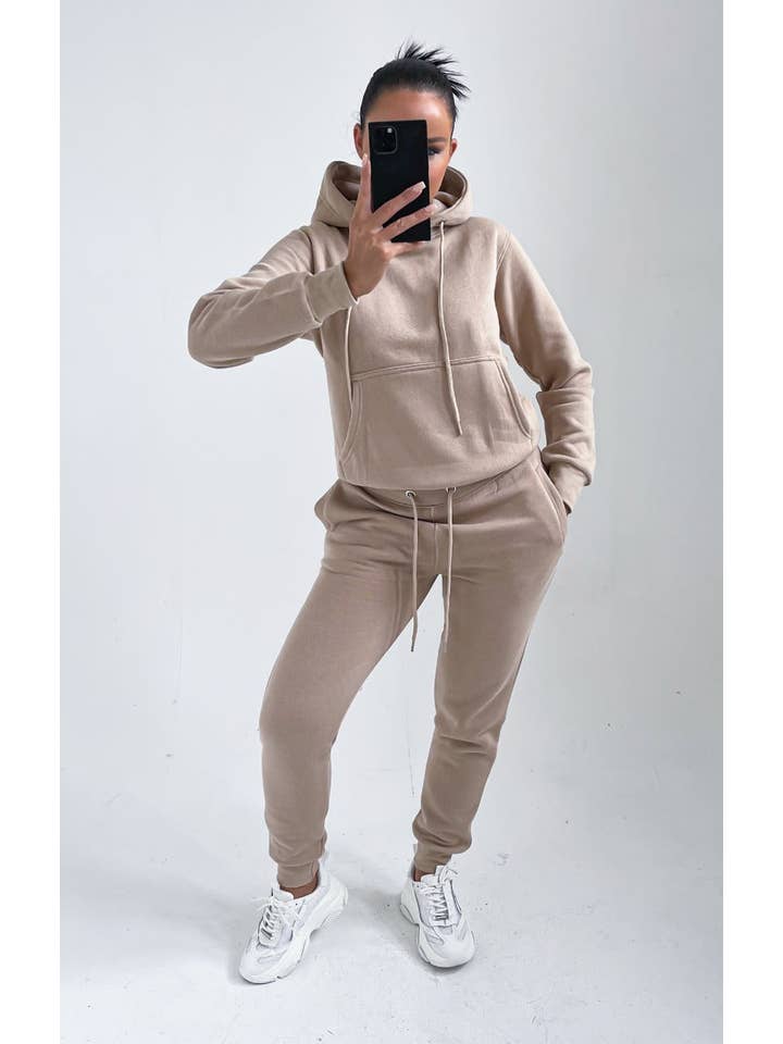 Femme Luxe – wholesale Träningsoverall – Dam – Stone Hoodie & Joggers Träningsoverallset - Bellamy3