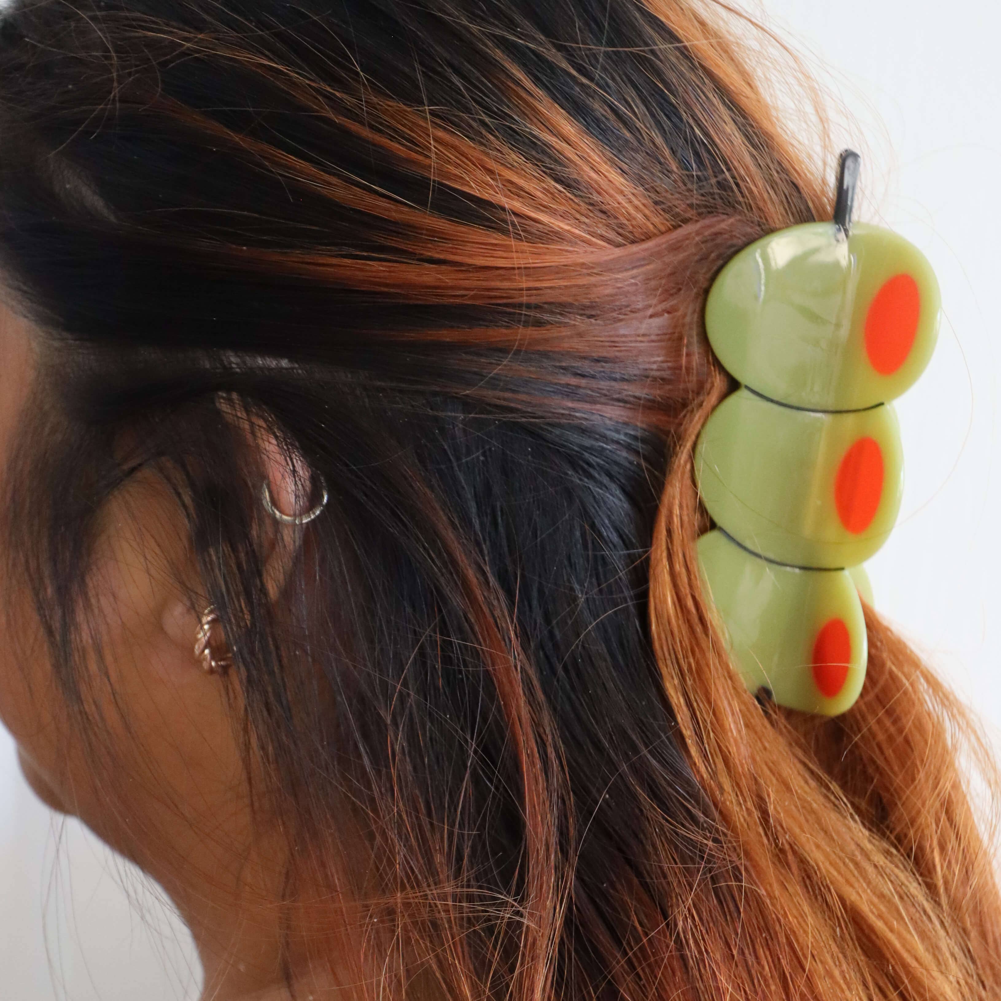 Jenny Lemons – wholesale Hair clip – Women’s – XL Olive Hair Claw Clip1