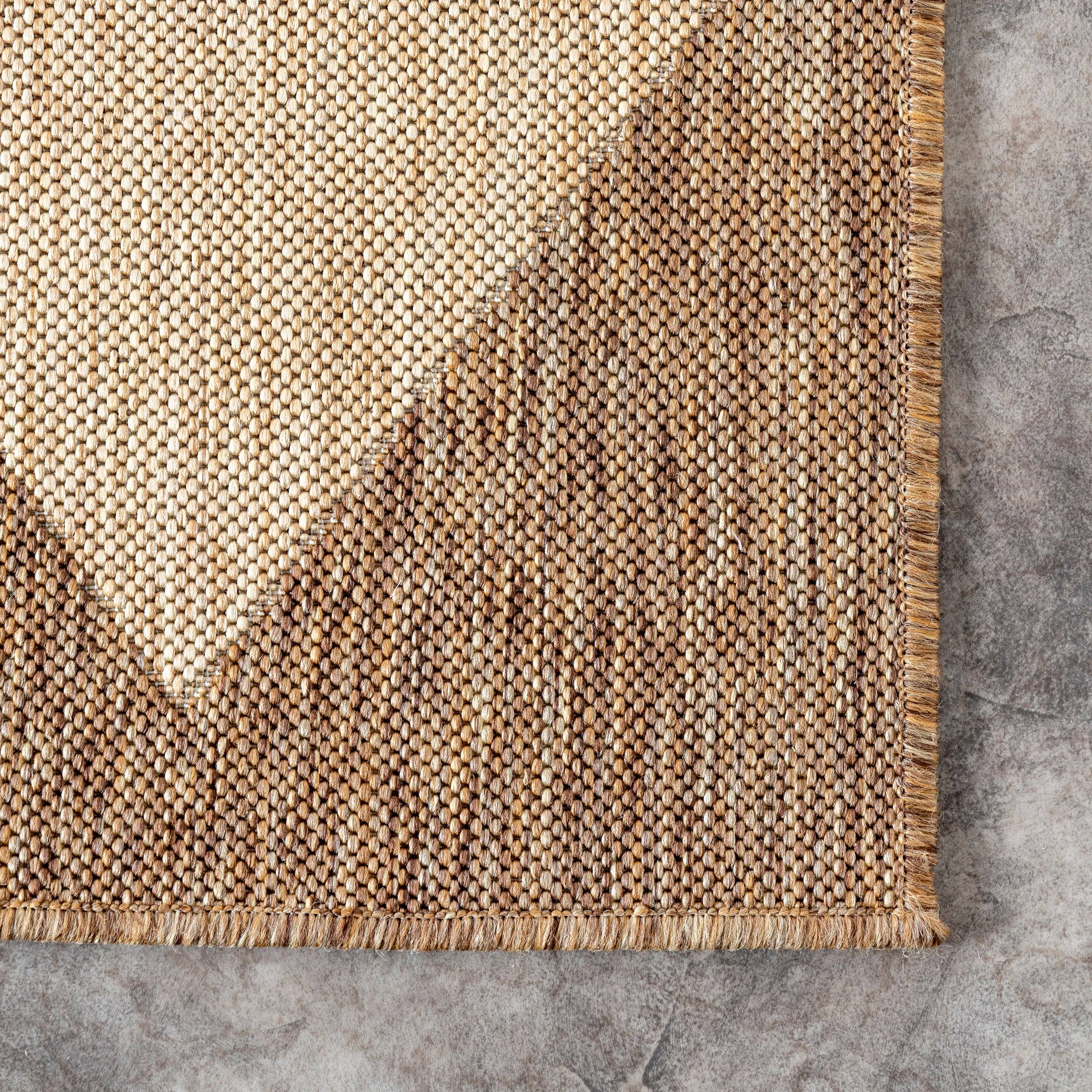 Beige Sabina Diamond Trellis Indoor/Outdoor Area Rug for wholesale on Faire3