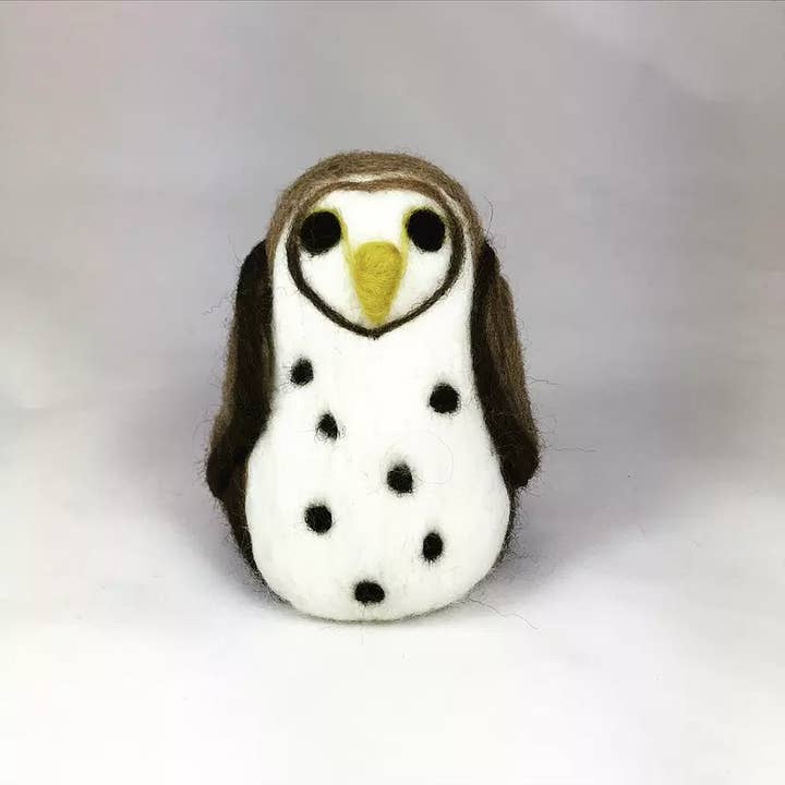 Feather Felts - Wholesale Craft sewing kit - Spotty Owl - Needle Felting Kit1
