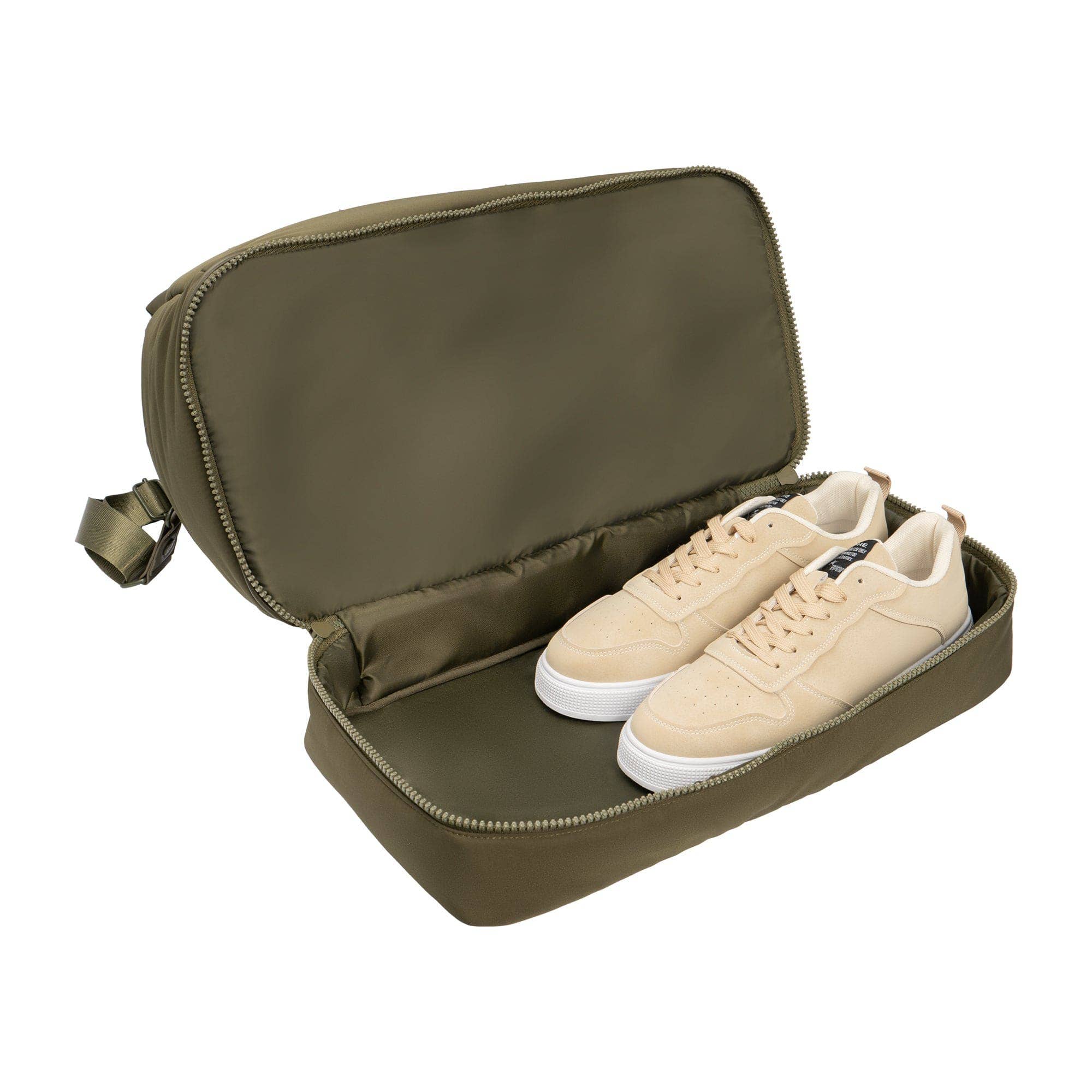 Magid - Wholesale Weekender Bag - Women's - Joan & David 18 Inch High Density Sport Nylon Drop Bottom Duffel Bag43