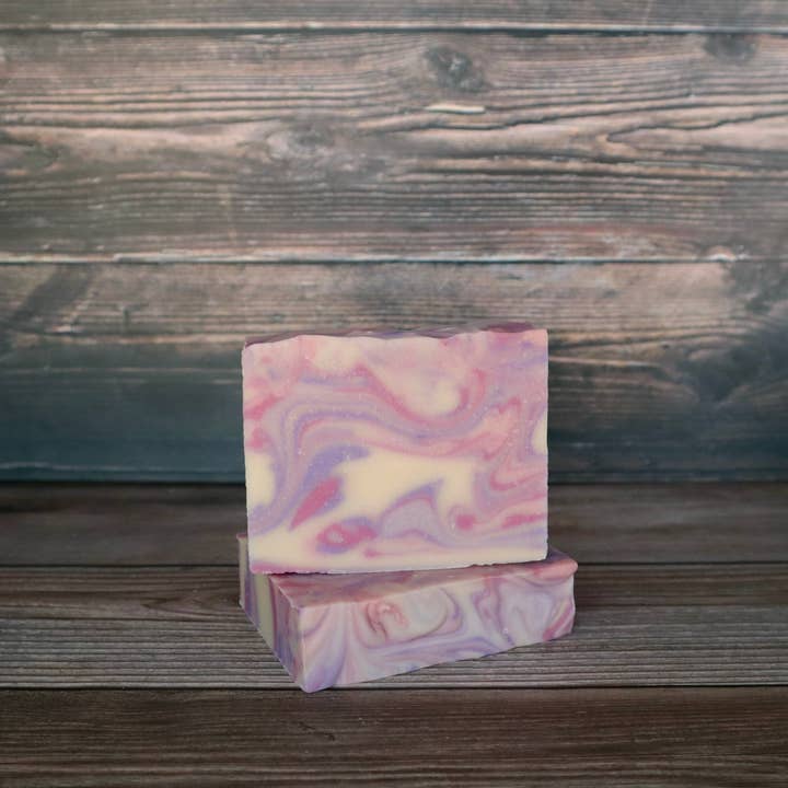 Wild Acorn Artisan Soaps LLC - Wholesale Bar Soap - Berrylicious Soap with Coconut Milk1