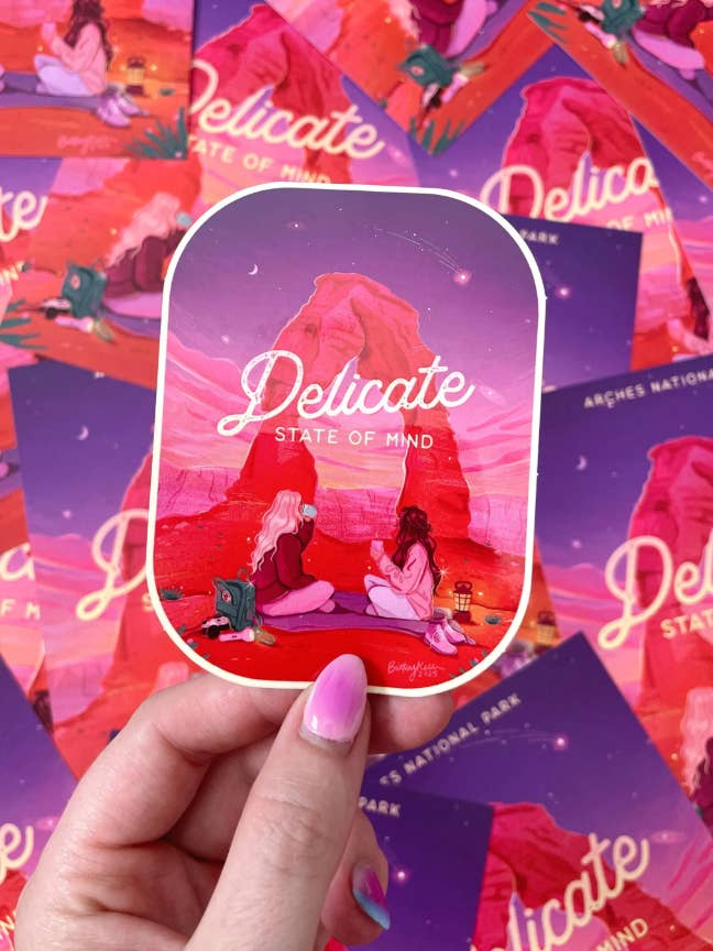 Adesivo Stato Mentale Delicato - Parco Nazionale degli Arches per la vendita all'ingrosso da parte di Brittany Keller Art