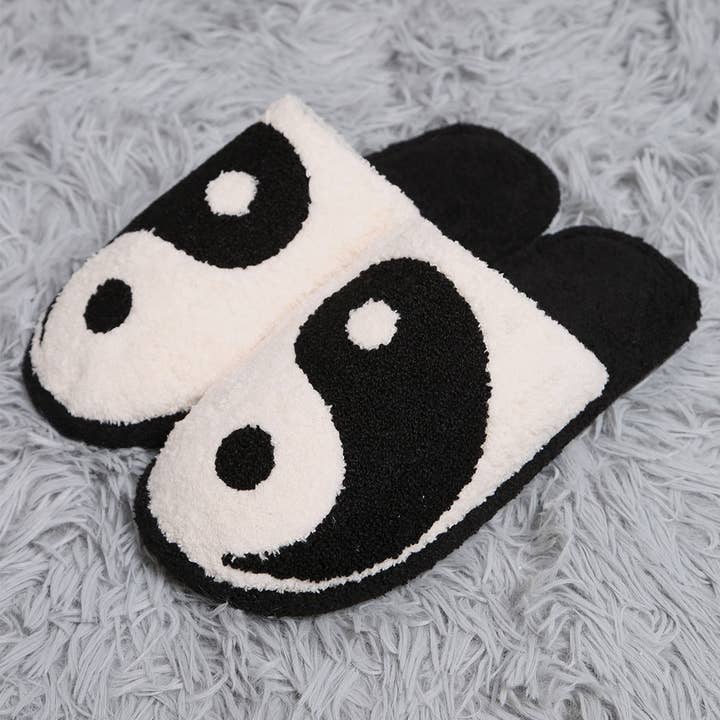 Luxury Soft Multi Design Home Slippers for wholesale on Faire