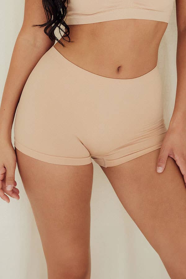 Best Underwear Line - Vente Sous-vêtements – femme - Short intégral en microfibre Seamless for No Line YM-72041M-SMS0