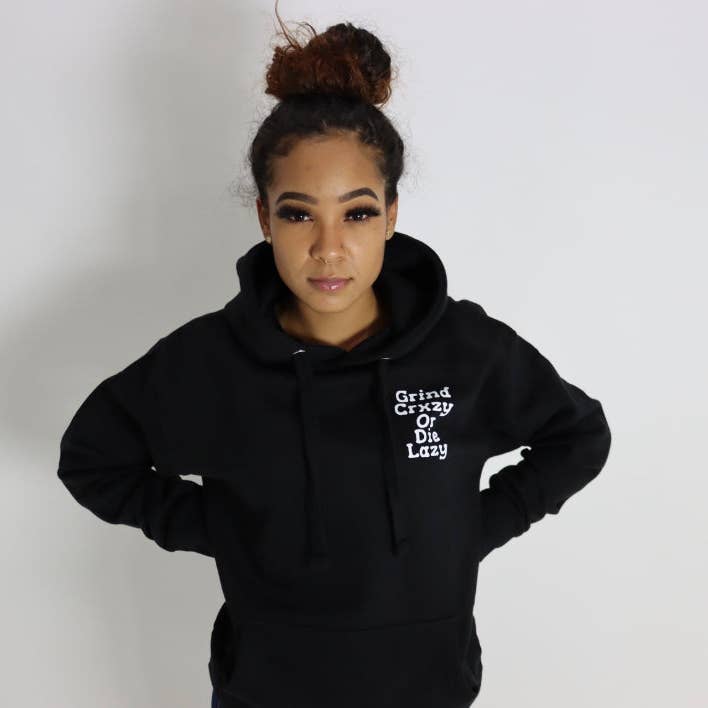 Grindcrxzy - Sweat à capuche « GCDL » noir pour la vente par GrindCrxzy