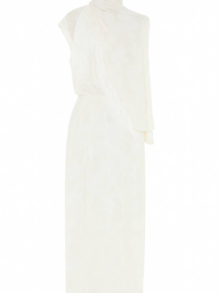 Ruby for wholesale by Cecilia Prado