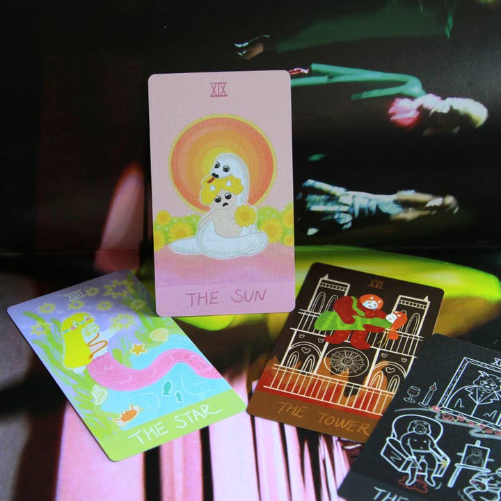 Vermilion Collection - Wholesale Tarot Cards - Mr. Butter Tarot2