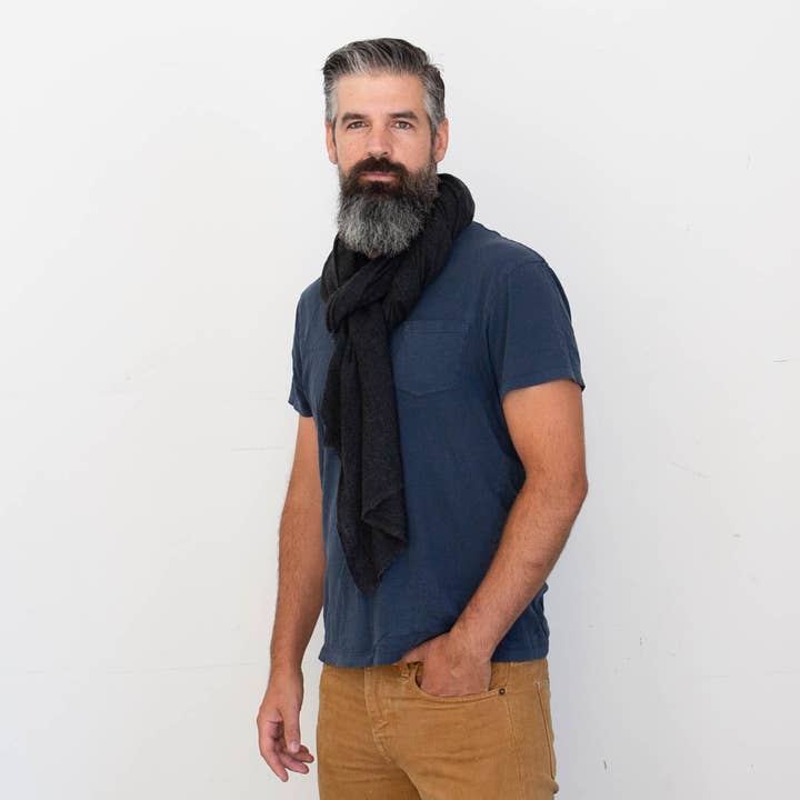 Tavy Tavy - Wholesale Scarf - Unisex - Graphite Dark Gray Oversized 100% Cashmere Scarf - Hand Dyed