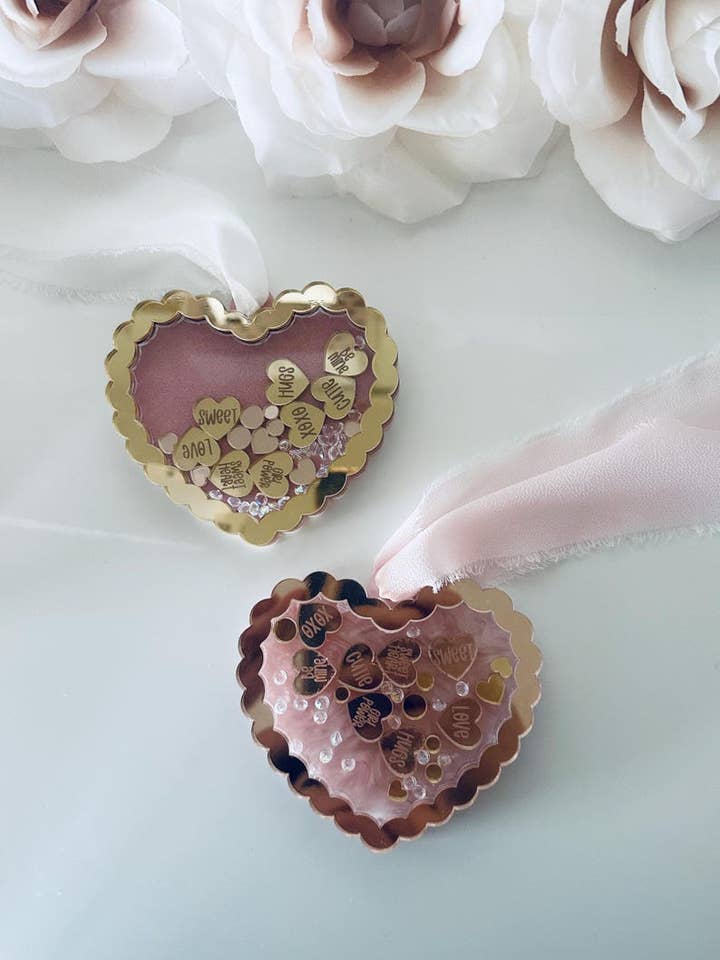 Aangepaste Valentijns Hart Schuddecoratie voor wholesale door Marden S Design