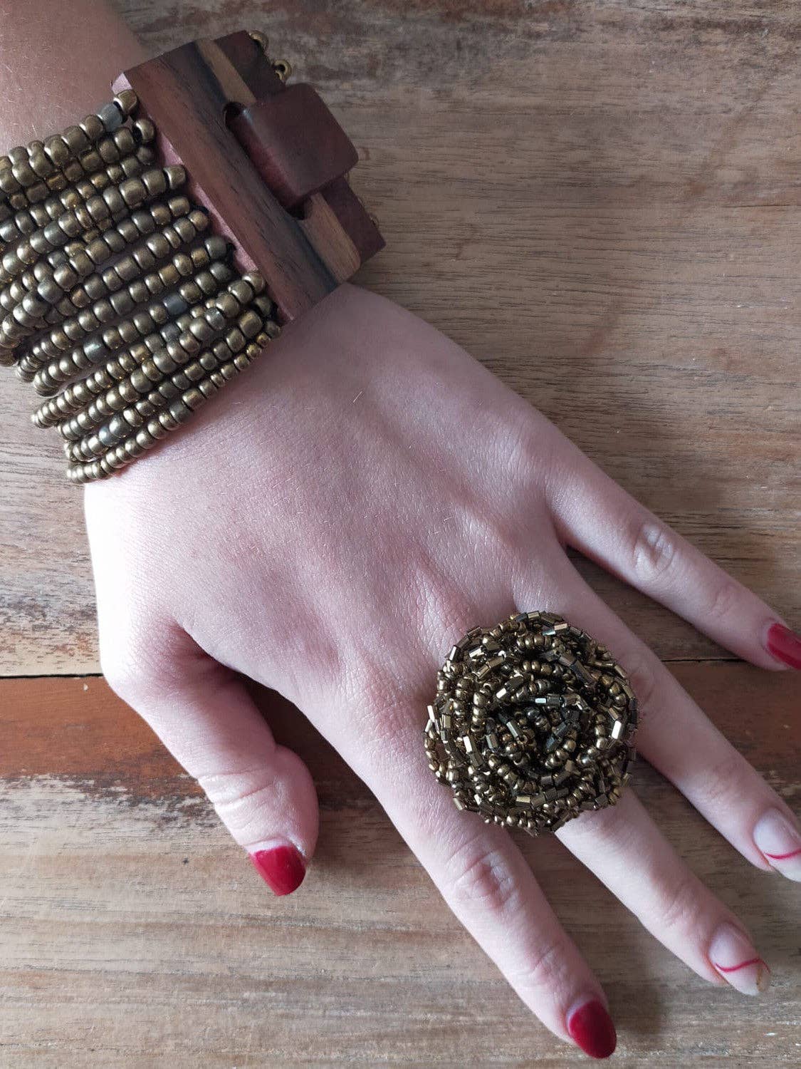 Bijondo - Wholesale Cocktail/Statement Ring - Elegant Glass Bead Flower Ring, costume jewelry3