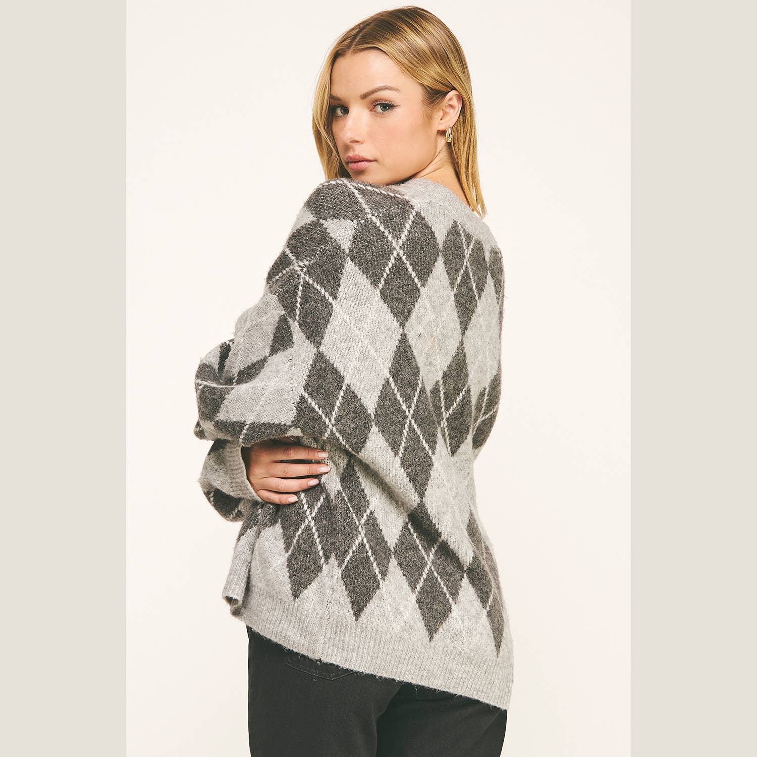 TONAL GRÅ RUTIG RUNDHALSAD LÅNGÄRMAD TRÖJA för wholesale på Faire8