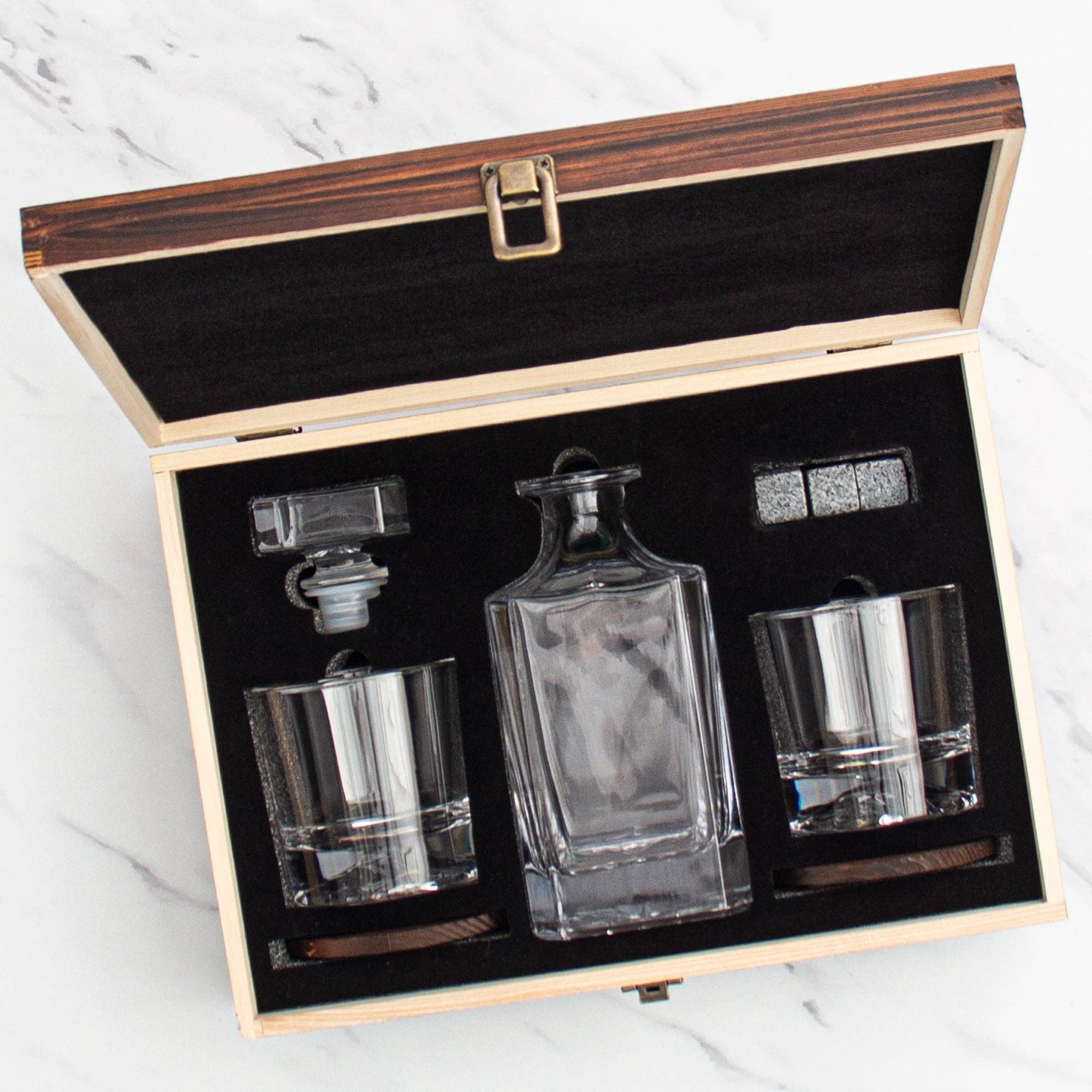 MB Brands Inc - Vente Carafe - Ensemble de carafes classique avec coffret cadeau en bois1