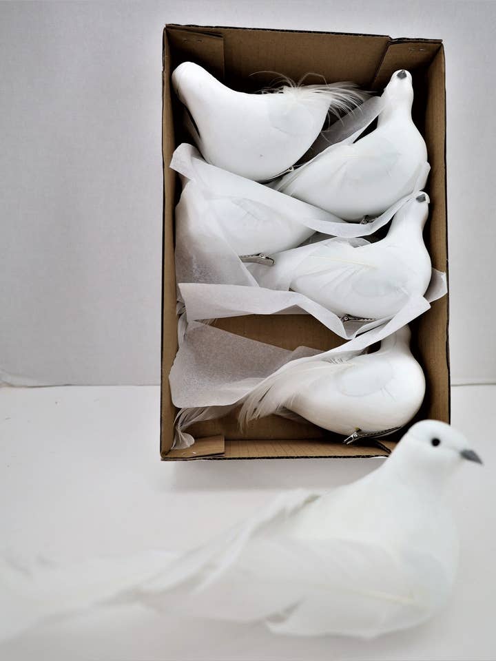 9.4" White Dove with Clip for wholesale by Tremont Floral Supplies