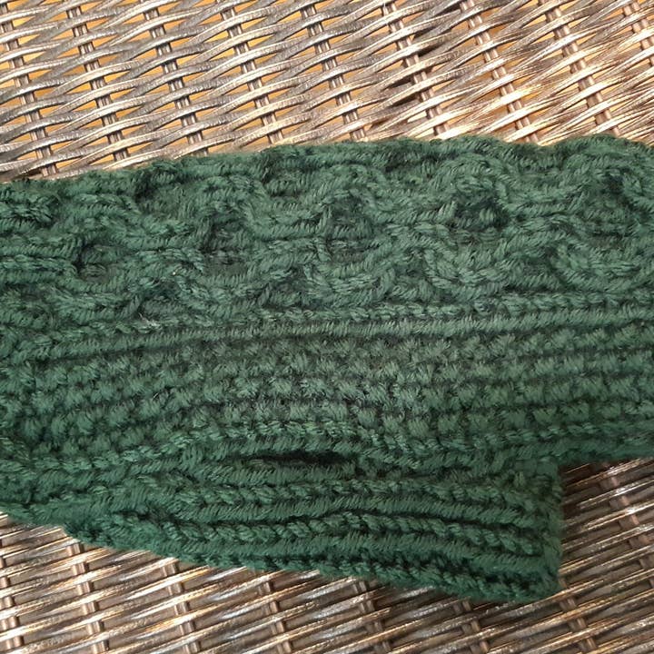 Leni Knits Limited - Wholesale Pet Sweater - Dog - The Original Honeycomb Cable Knit Dog Sweater11