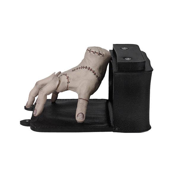 Royal Bobbles - Wholesale Decorative Figurine - Royal Bobbles Wednesday Thing Moving Fingers Bobblefingers1