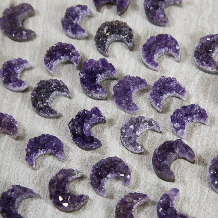 Rock Paradise - Wholesale Spiritual stone/crystal - Crystal Amethyst Moon Crescent Druzy Drilled RK231