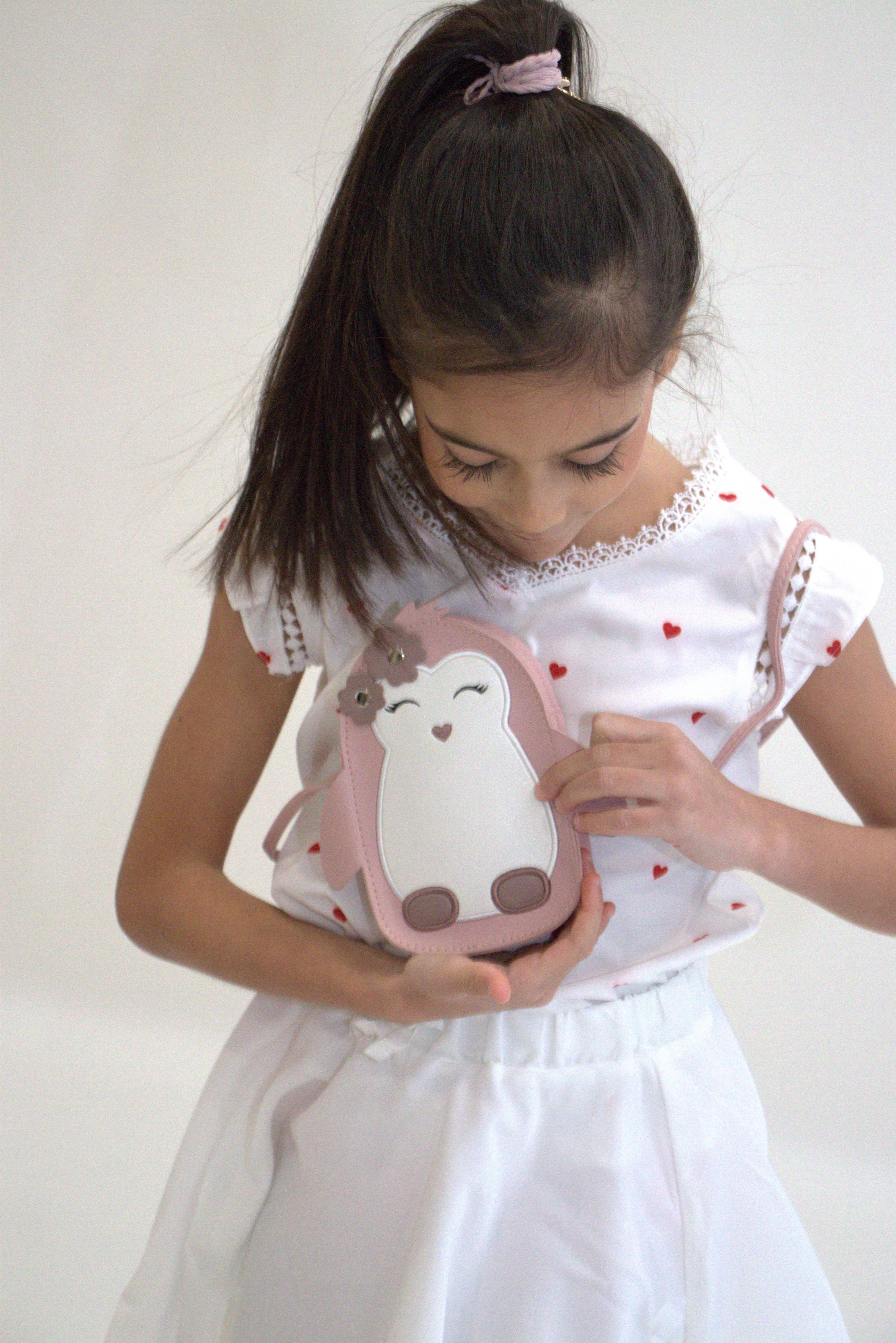 Yuko B - Vente Sac à bandoulière – enfant - Sac bandoulière Litchi - L'adorable Bébé Pinguin Rose14