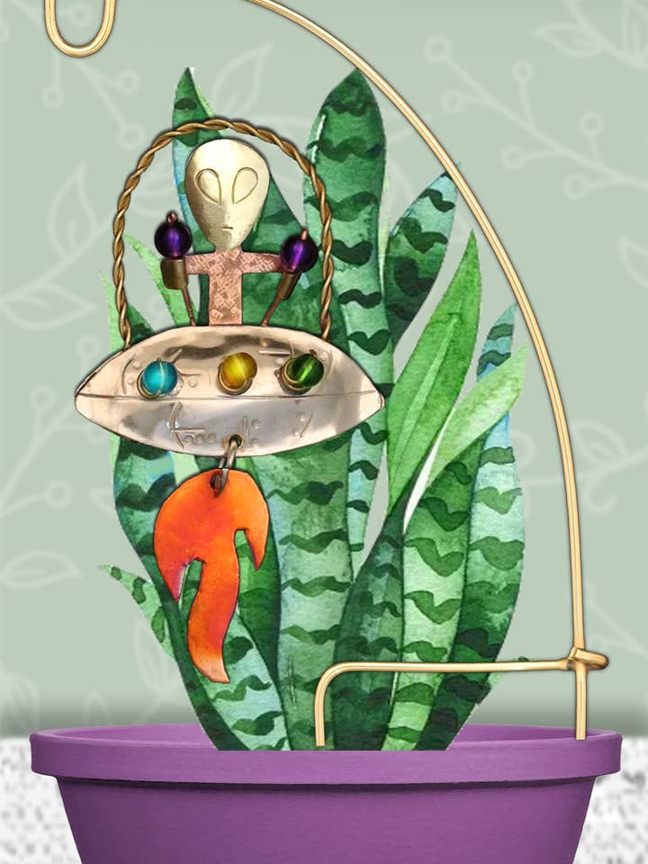 UFO Pot Hanger for wholesale by Pilgrim Imports