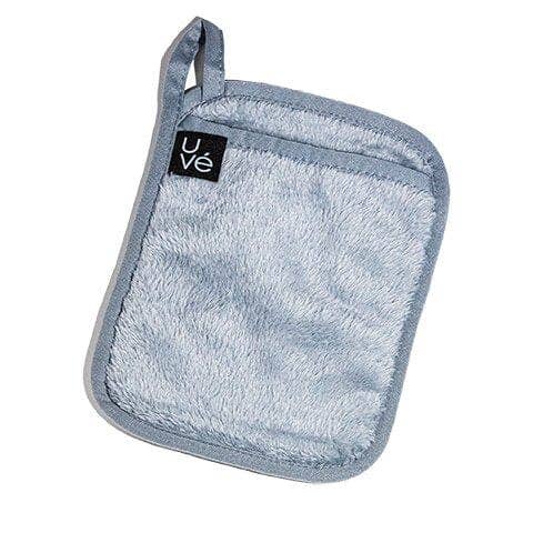 UVé Beauty - Wholesale Makeup Remover - ERASE Mini - Antimicrobial Makeup Remover Cloth4