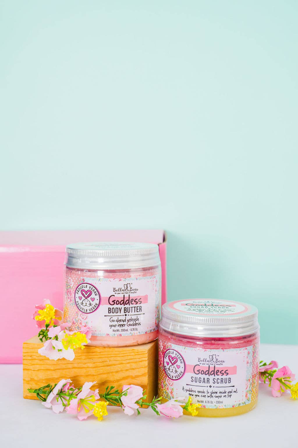 Bella & Bear – wholesale Vispad tvål – 200 ml Goddess 3-i-1 vispad badtvål, rakkräm och fuktighetskräm1