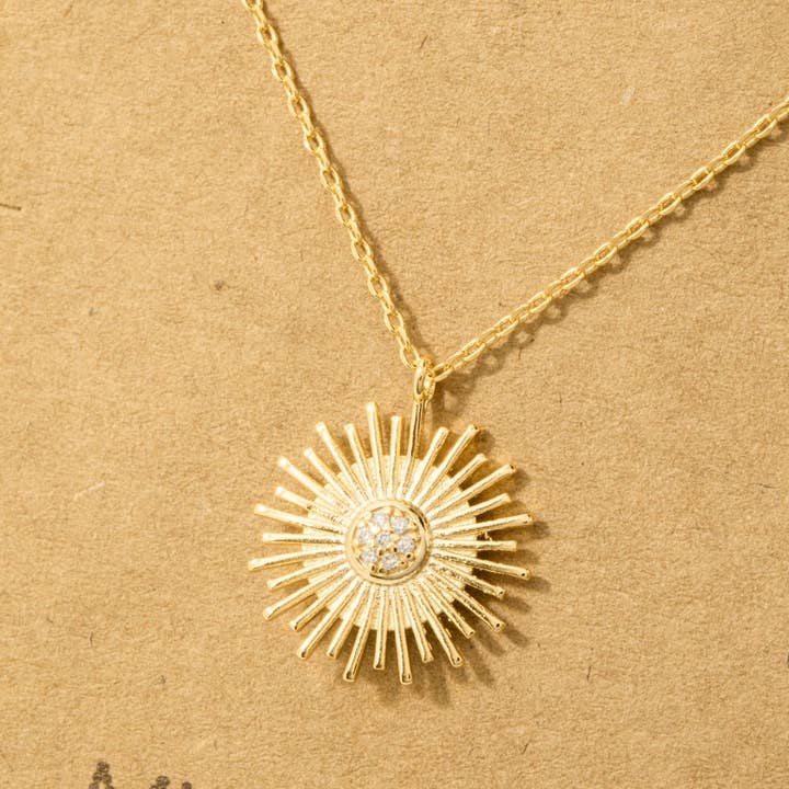 Fame Accessories - Wholesale Pendant/Charm Necklace - Circle Sun Shine Ray Pendant Necklace3