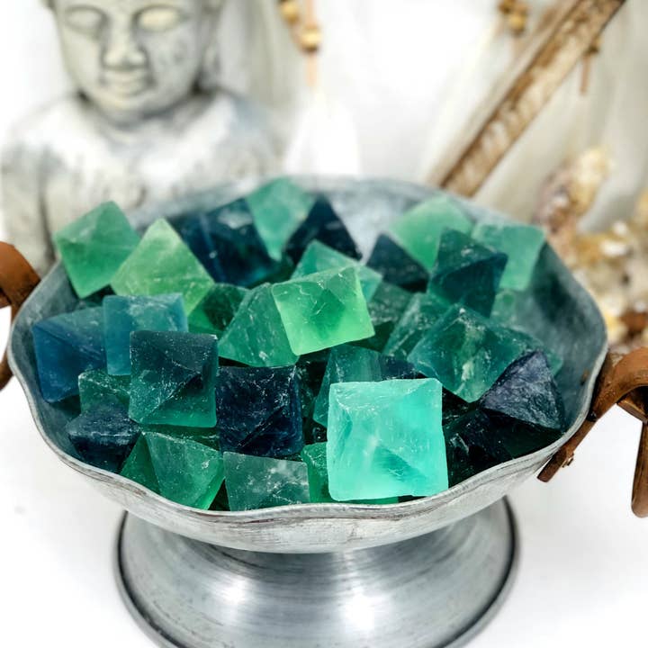 Rock Paradise - Wholesale Spiritual Stone/Crystal - Fluorite Crystal Octahedron - By Size -
