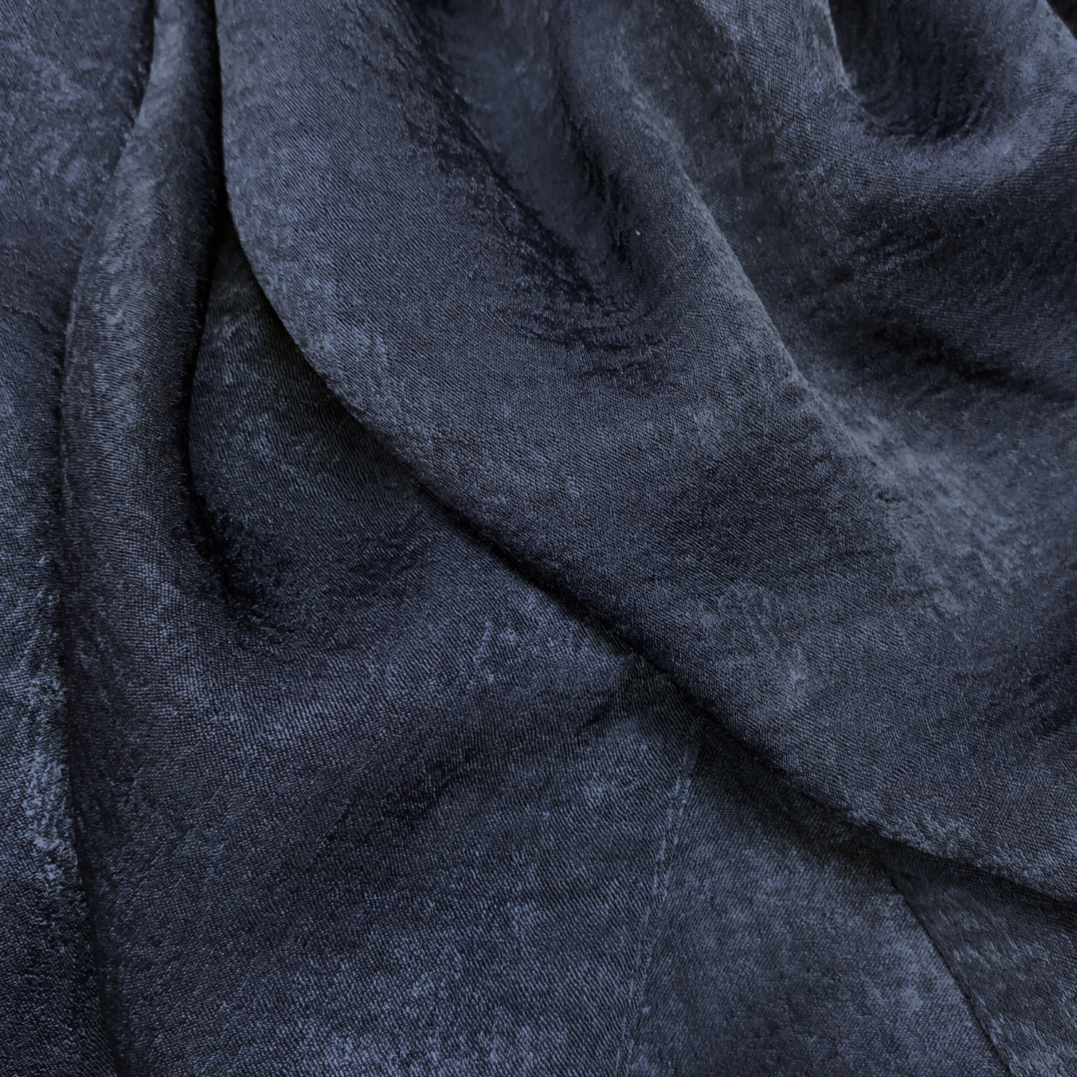 Lili Scarves (US Duty Free) - Wholesale Scarf - Women's - Satin Crinkle Plain Soft Scarf - 20 Colours13