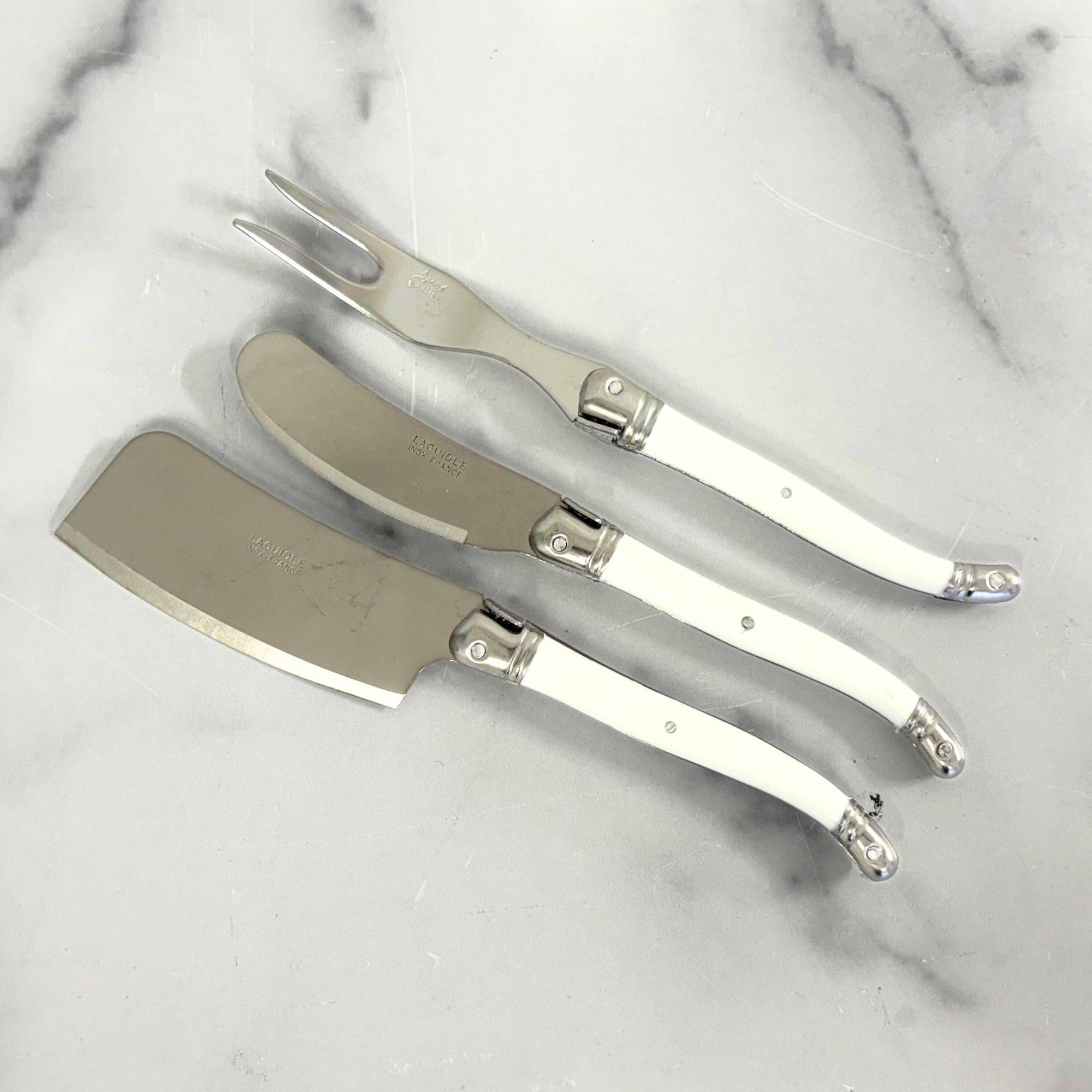 etúHOME - Wholesale Serving Utensil - The Original French Laguiole Cheese Cleaver, White2