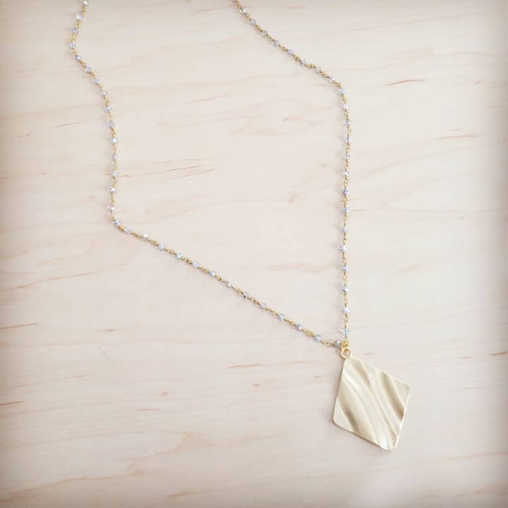 Vergoldete Wellen-Anhänger-Halskette 257mb für den Großhandel von The Jewelry Junkie